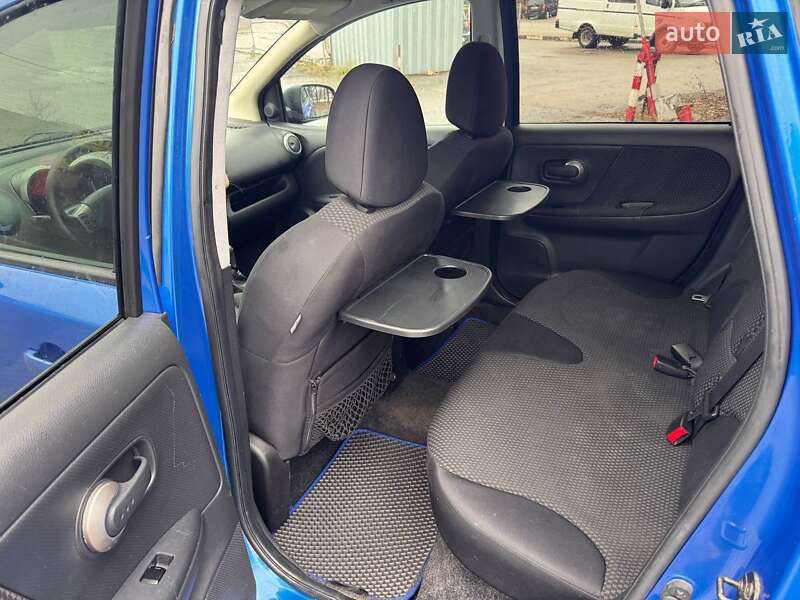 Хэтчбек Nissan Note 2006 в Запорожье