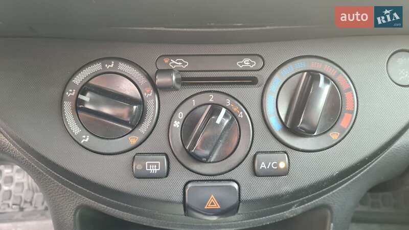 Хетчбек Nissan Note 2010 в Миколаєві фото 15 Хетчбек Nissan Note 2010 в Миколаєві