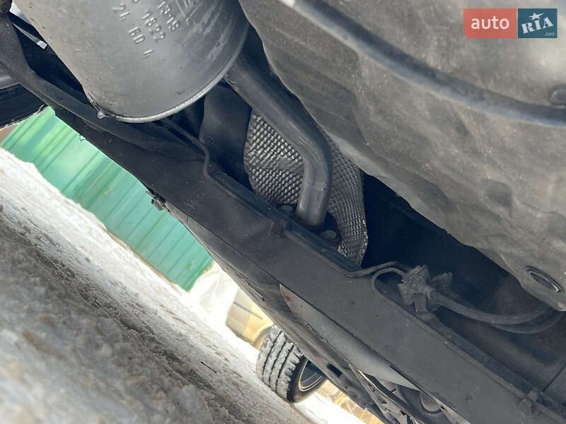 Хэтчбек Nissan Note 2009 в Виннице фото 89 Хэтчбек Nissan Note 2009 в Виннице