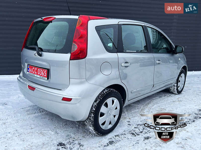 Хэтчбек Nissan Note 2008 в Каменском