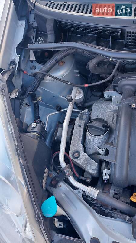 Хетчбек Nissan Note 2010 в Луцьку