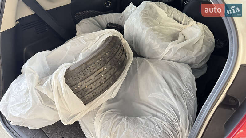 Хэтчбек Nissan Note 2012 в Кропивницком