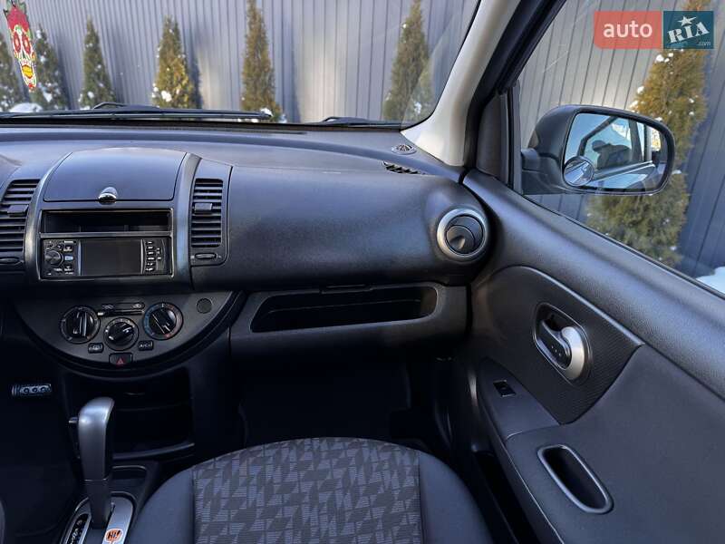 Хэтчбек Nissan Note 2008 в Виннице