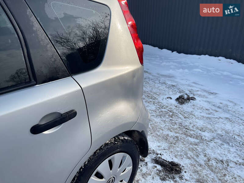 Хетчбек Nissan Note 2008 в Полтаві