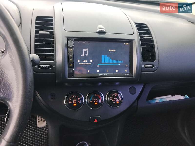 Хэтчбек Nissan Note 2008 в Виннице