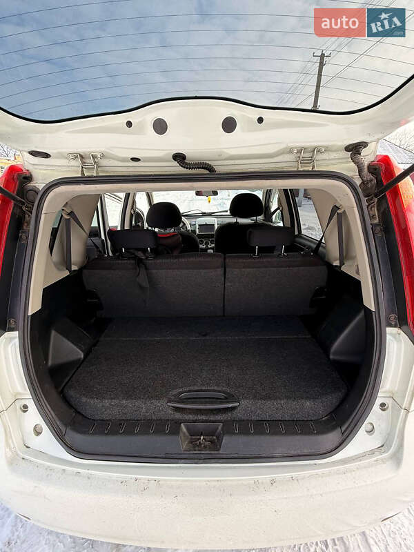 Хетчбек Nissan Note 2011 в Прилуках