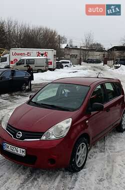 Хэтчбек Nissan Note 2012 в Ровно