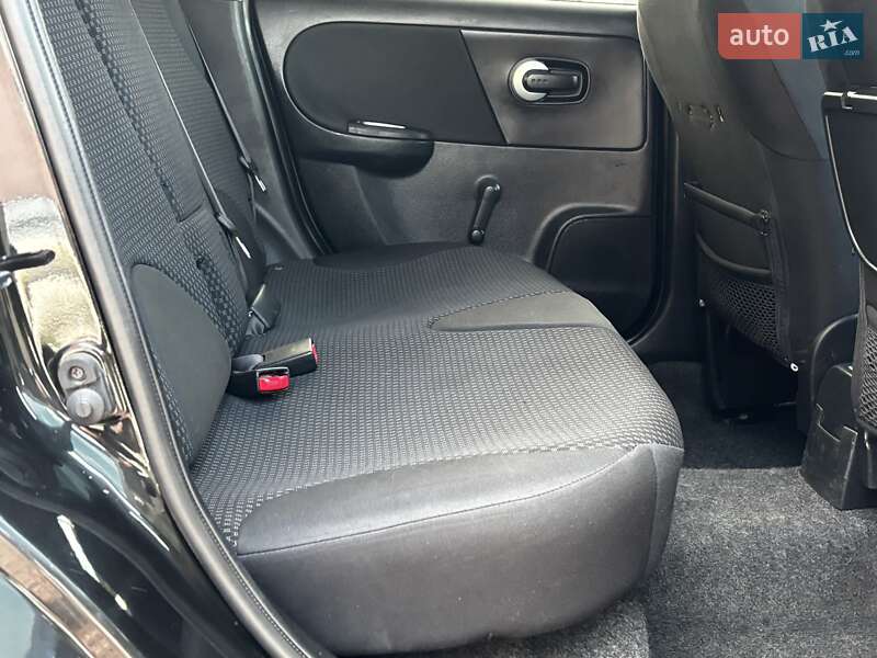 Хетчбек Nissan Note 2007 в Дрогобичі