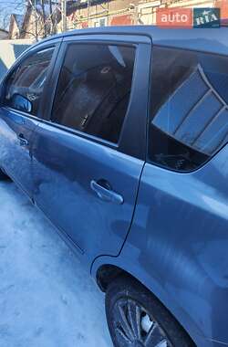 Хетчбек Nissan Note 2009 в Звягелі