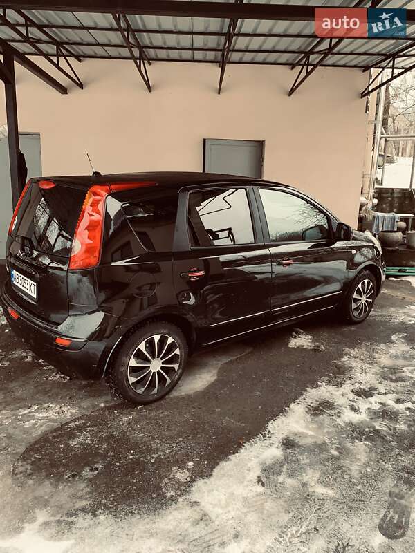 Хетчбек Nissan Note 2007 в Бару