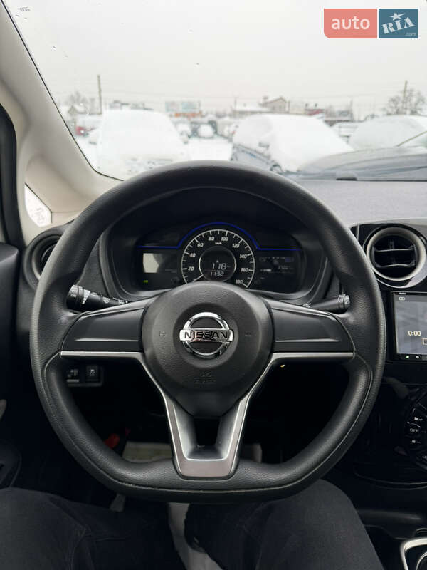 Хетчбек Nissan Note 2017 в Києві