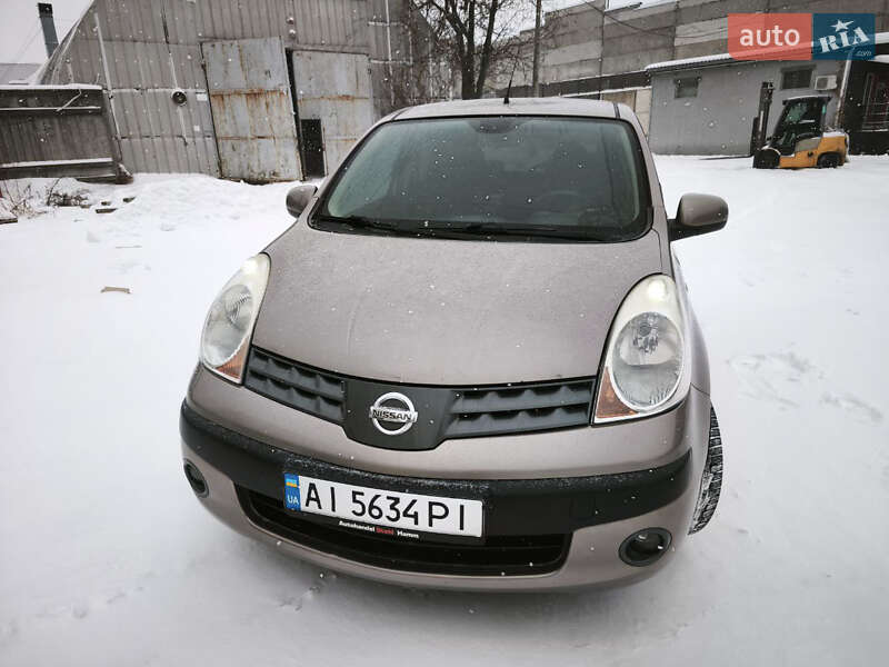 Хетчбек Nissan Note 2006 в Броварах
