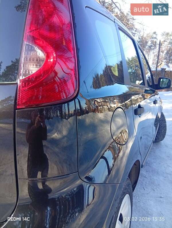 Хэтчбек Nissan Note 2007 в Житомире