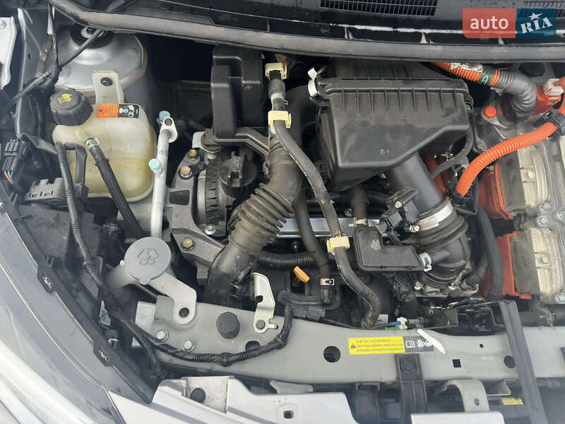 Хэтчбек Nissan Note 2019 в Киеве