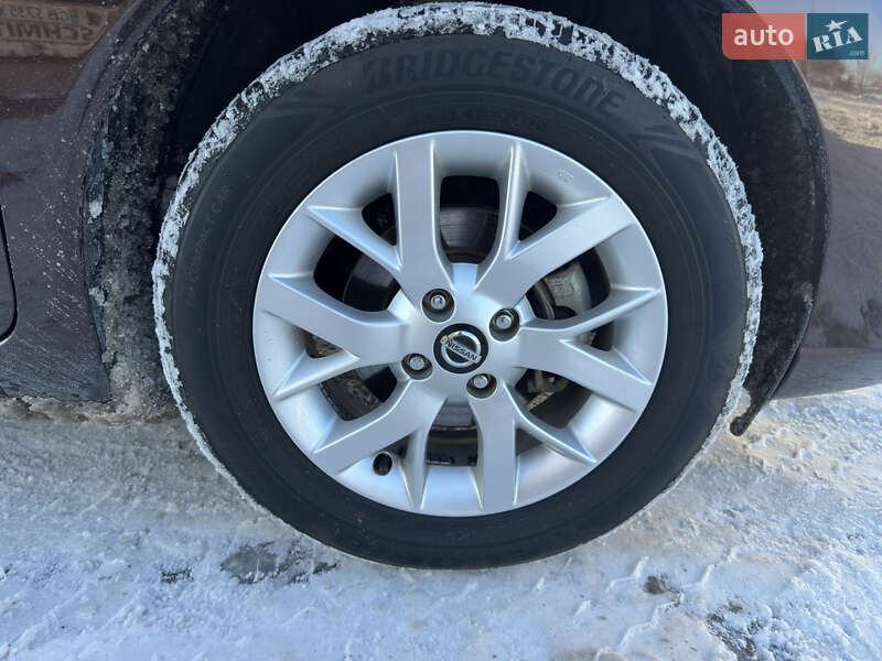 Хэтчбек Nissan Note 2019 в Киеве