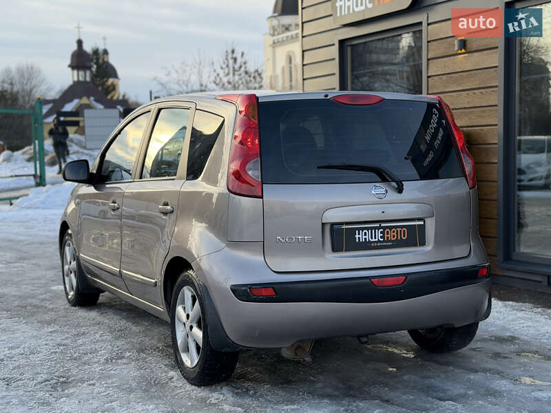 Хетчбек Nissan Note 2006 в Шептицькому