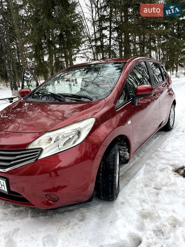 Хэтчбек Nissan Note 2013 в Немирове фото 18 Хэтчбек Nissan Note 2013 в Немирове