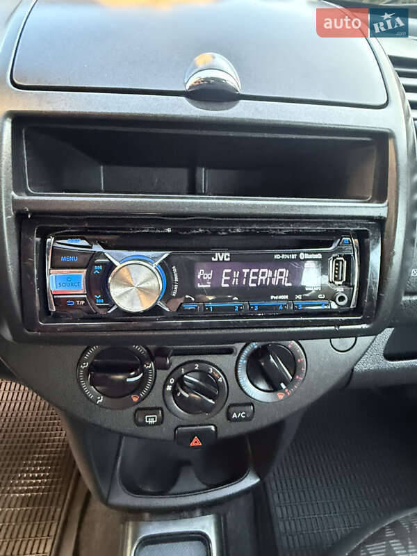 Хэтчбек Nissan Note 2008 в Львове фото 36 Хэтчбек Nissan Note 2008 в Львове