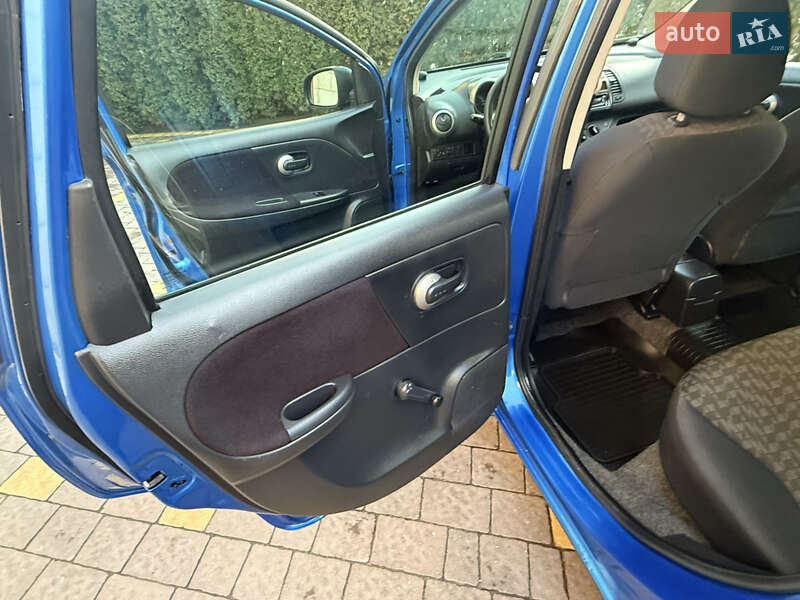 Хэтчбек Nissan Note 2008 в Львове фото 41 Хэтчбек Nissan Note 2008 в Львове