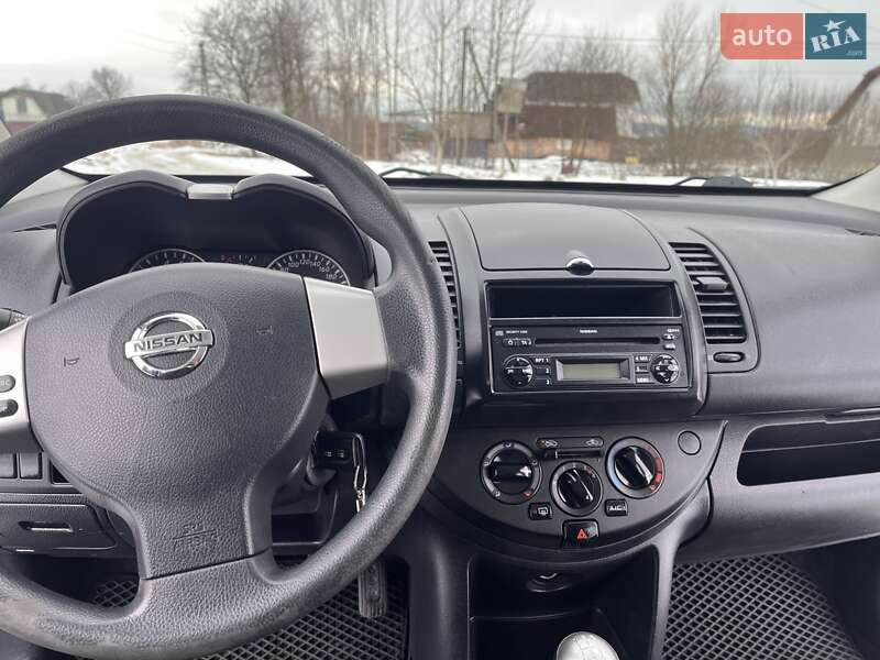 Хетчбек Nissan Note 2011 в Болехові