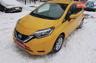 Хэтчбек Nissan Note 2018 в Киеве