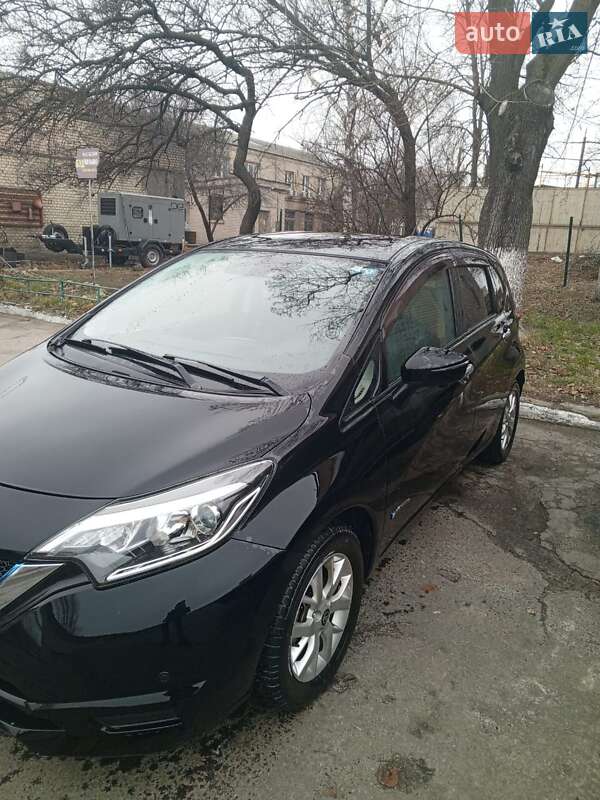 Хетчбек Nissan Note 2018 в Києві