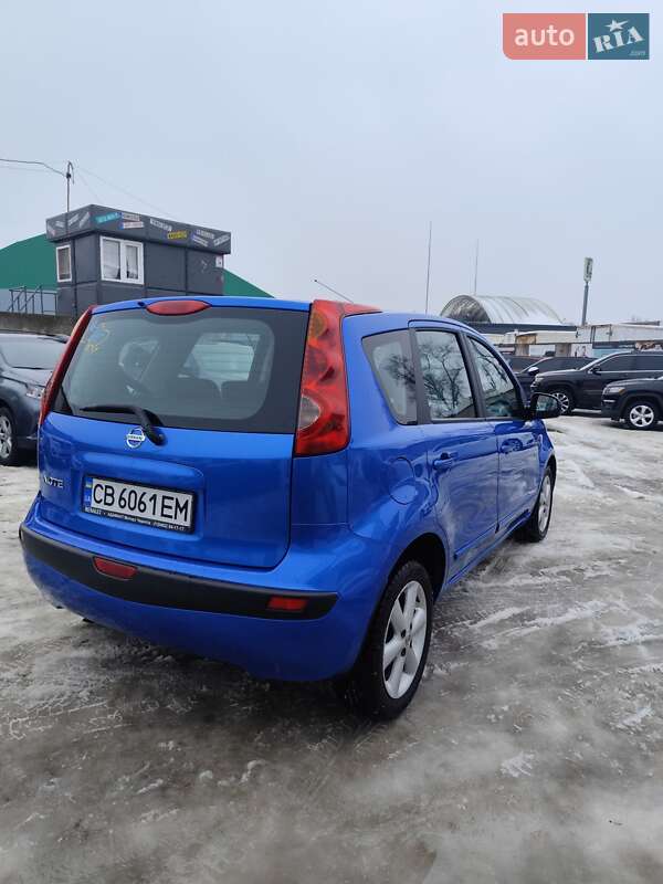 Хэтчбек Nissan Note 2006 в Чернигове