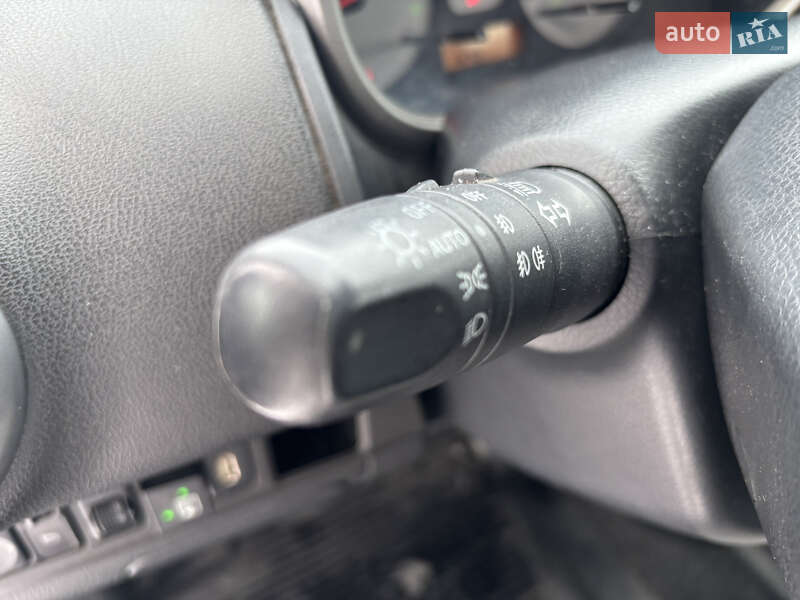 Хетчбек Nissan Note 2009 в Львові фото 12 Хетчбек Nissan Note 2009 в Львові