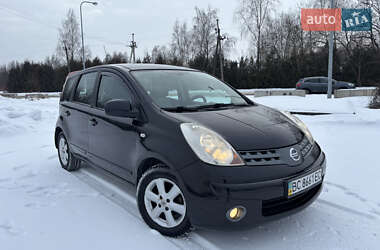 Хэтчбек Nissan Note 2009 в Львове