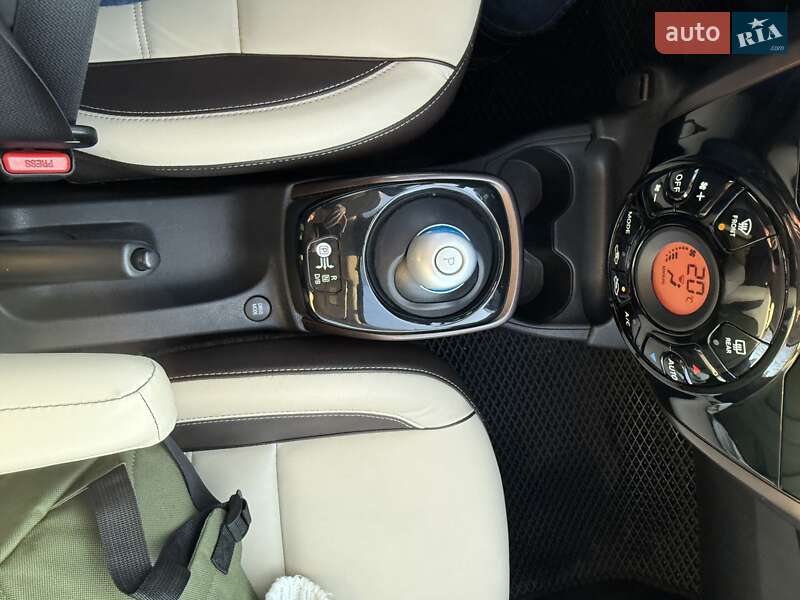 Хэтчбек Nissan Note 2017 в Виннице фото 7 Хэтчбек Nissan Note 2017 в Виннице