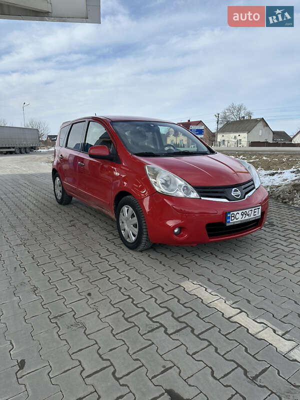 Хетчбек Nissan Note 2012 в Городку фото 3 Хетчбек Nissan Note 2012 в Городку
