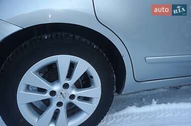 Хетчбек Nissan Note 2010 в Тернополі