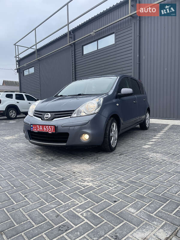 Хэтчбек Nissan Note 2011 в Кропивницком