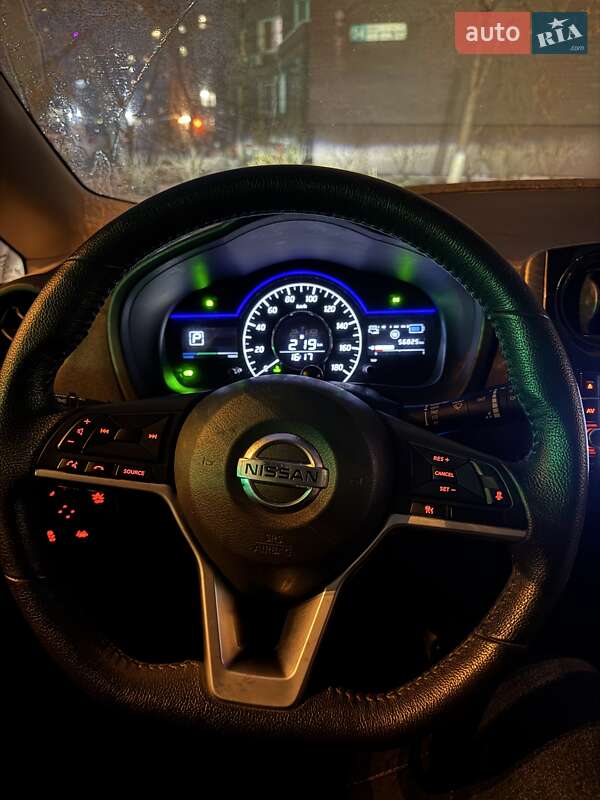 Хэтчбек Nissan Note 2019 в Киеве фото 10 Хэтчбек Nissan Note 2019 в Киеве