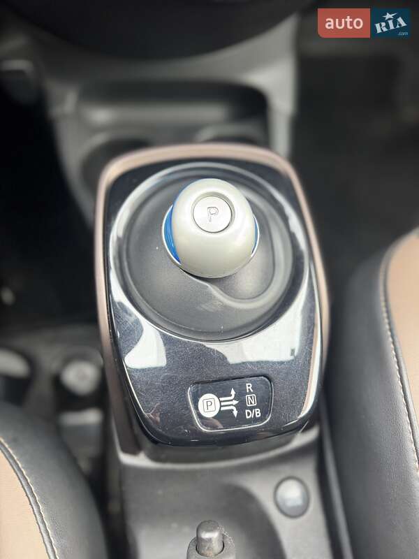 Хэтчбек Nissan Note 2019 в Киеве фото 17 Хэтчбек Nissan Note 2019 в Киеве