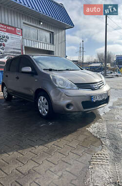 Хэтчбек Nissan Note 2010 в Хмельницком