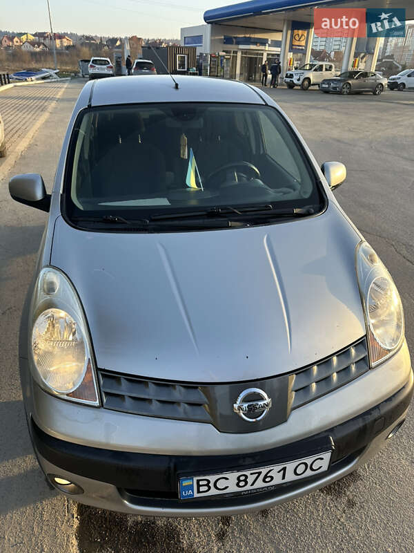 Хетчбек Nissan Note 2006 в Дрогобичі