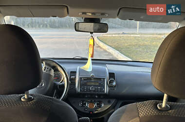 Хетчбек Nissan Note 2006 в Дрогобичі