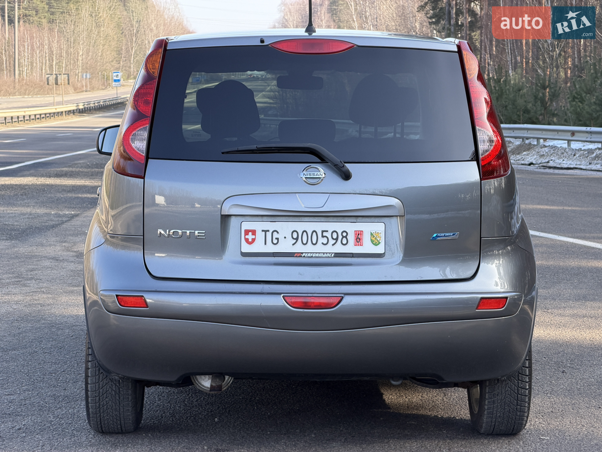 2010 Nissan Note - мініатюра 8