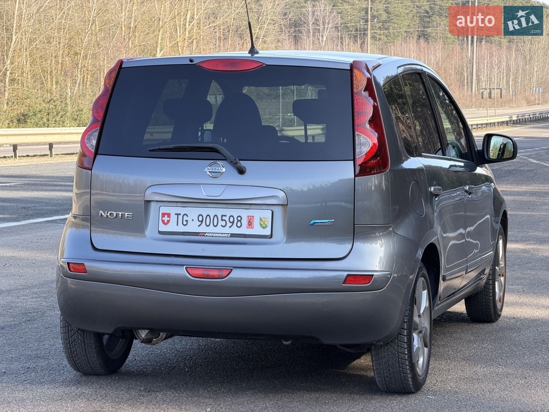 2010 Nissan Note - мініатюра 9