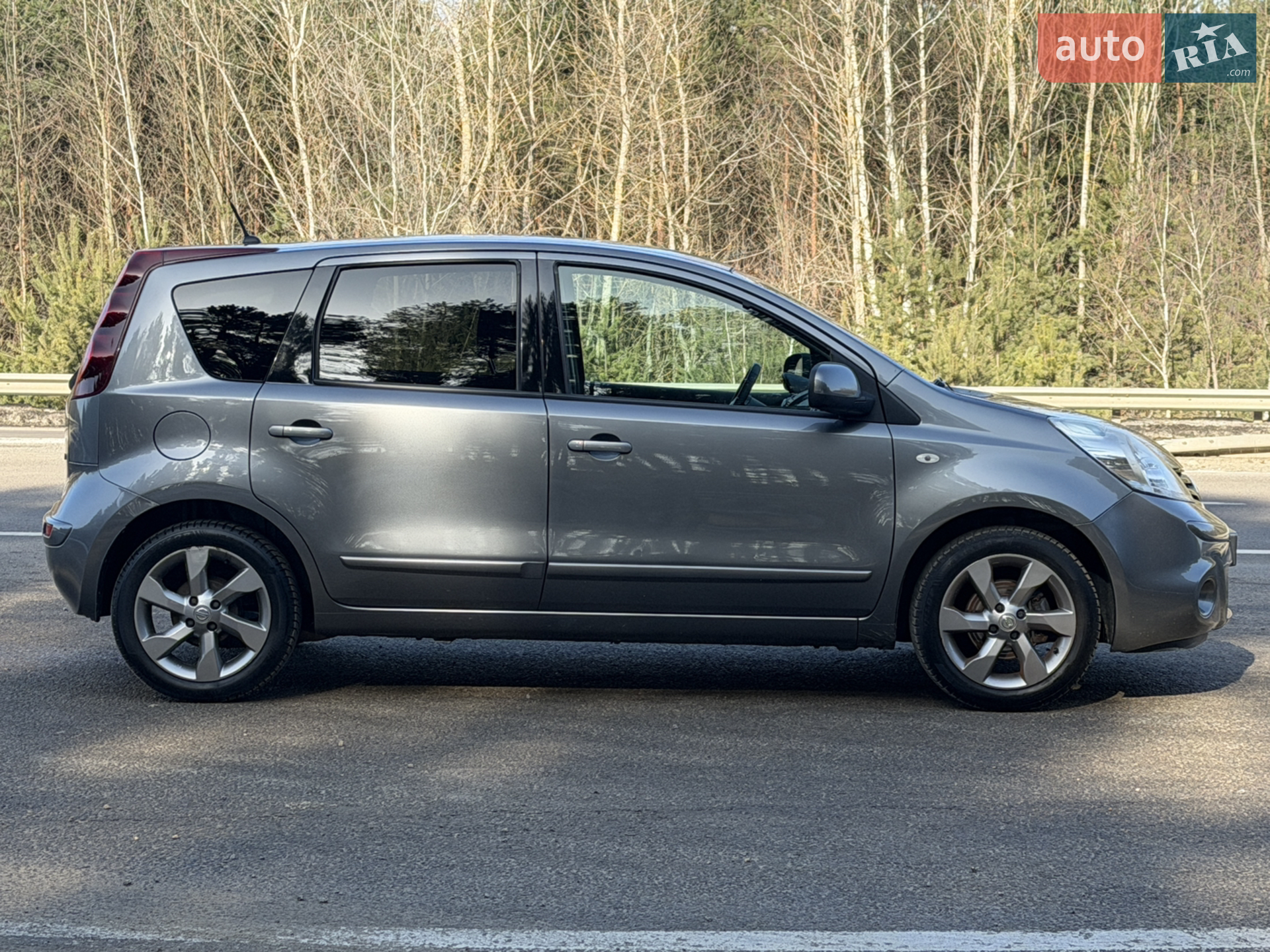 2010 Nissan Note - мініатюра 12