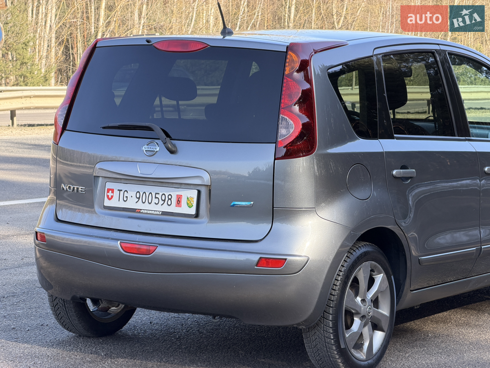 2010 Nissan Note - мініатюра 28