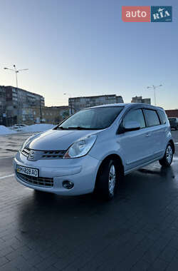 Хетчбек Nissan Note 2008 в Сумах