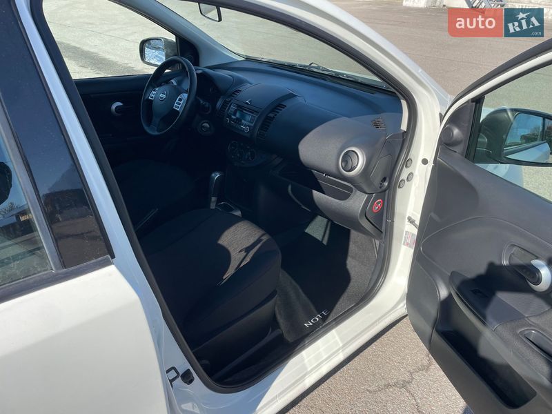 Хетчбек Nissan Note 2011 в Львові