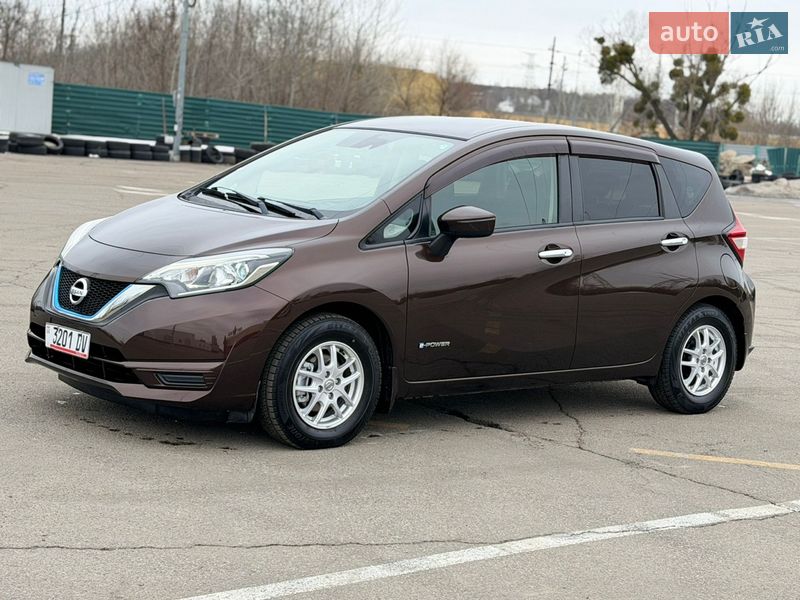 Хетчбек Nissan Note 2017 в Києві фото 4 Хетчбек Nissan Note 2017 в Києві