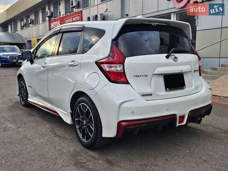 Хетчбек Nissan Note 2018 в Одесі