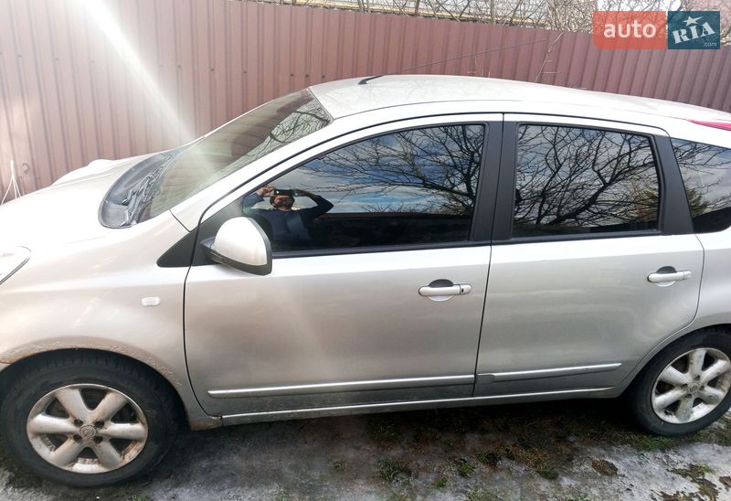 2007 Nissan Note, VIN SJNFCAE11U1153502:plate — фото 1 (autoria)