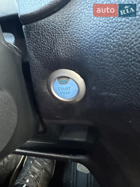 Хэтчбек Nissan Note 2019 в Киеве