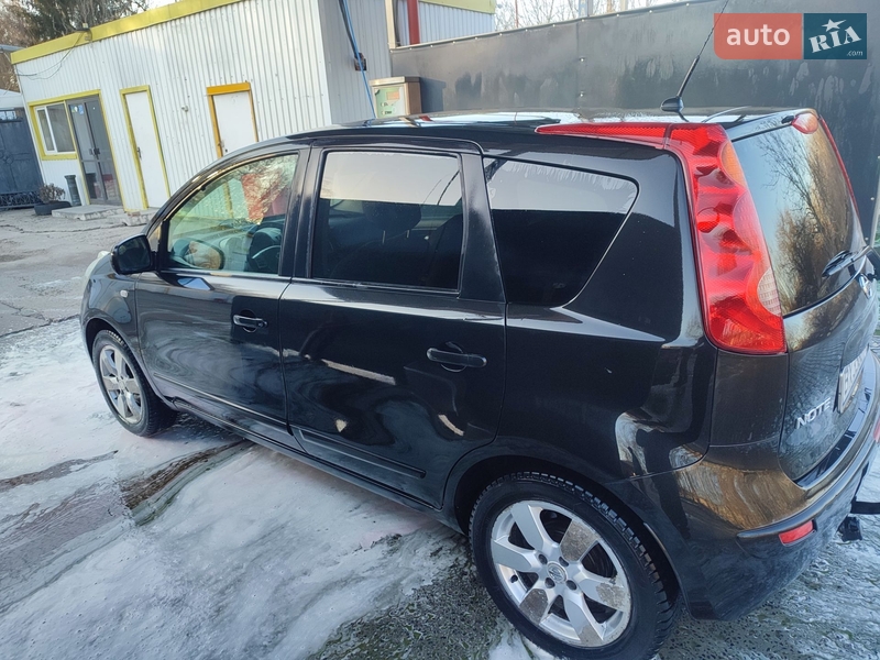 Хетчбек Nissan Note 2008 в Старокостянтинові