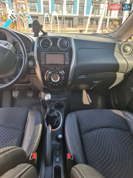 Хетчбек Nissan Note 2013 в Івано-Франківську